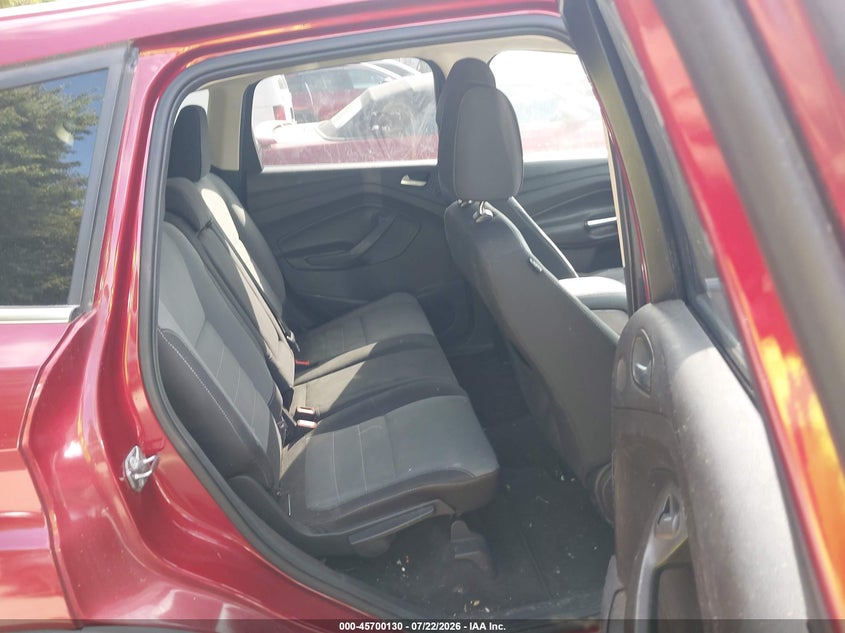 2016 FORD ESCAPE auction photo 8