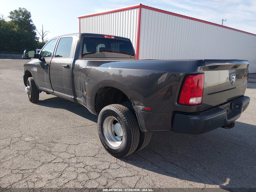 2016 RAM 3500 auction photo 3