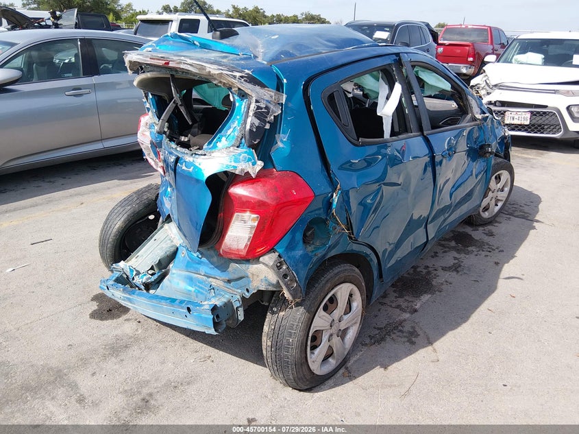 2020 CHEVROLET SPARK auction photo 4