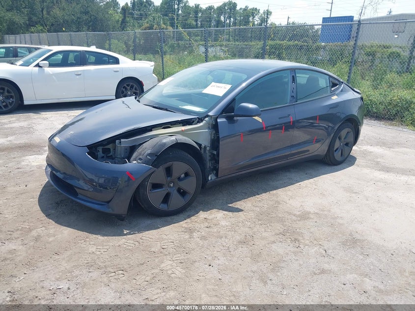 2022 Tesla Model 3, Front & Rear, IAAI, VIN 5YJ3E1EA0NF332552 — photo 2
