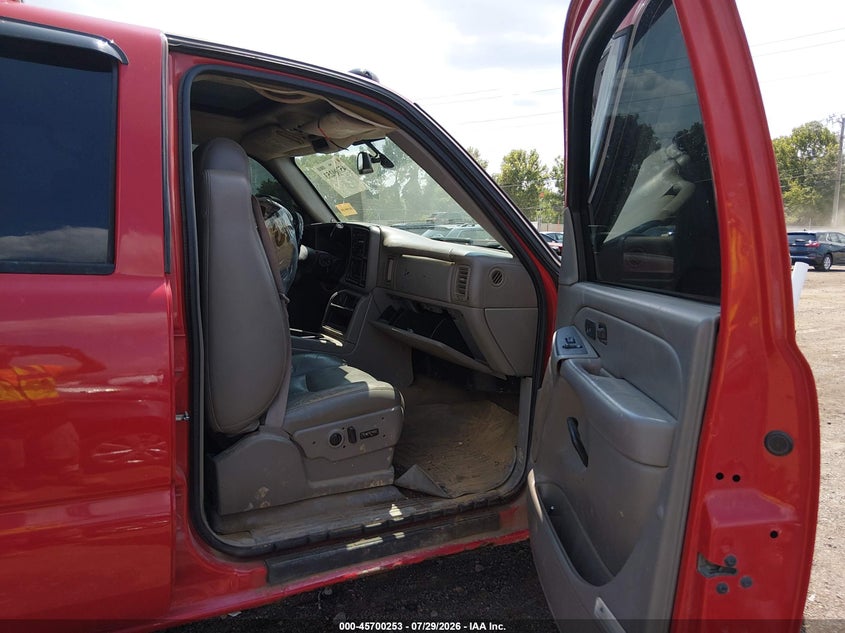 2006 GMC SIERRA 3500 auction photo 5
