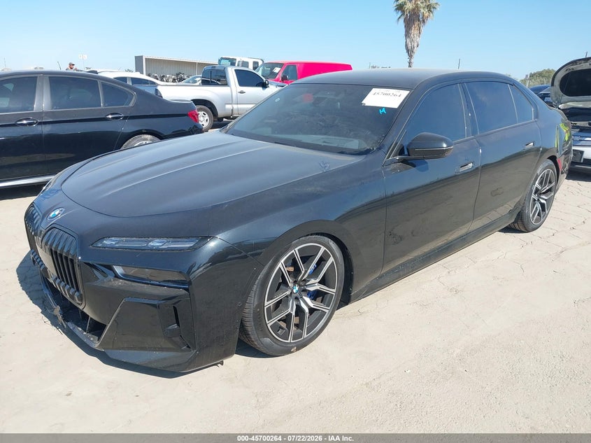 Vin: wby53ej08pcn81604, lot: 46198892, bmw i7 xdrive60 20232