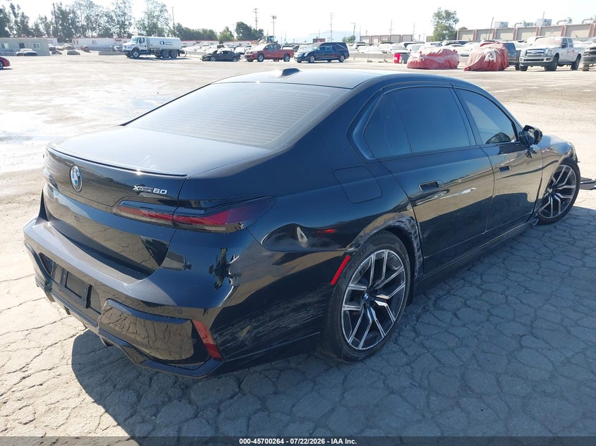 Vin: wby53ej08pcn81604, lot: 46198892, bmw i7 xdrive60 20234