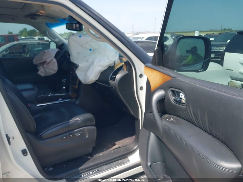 2013 INFINITI QX56 auction photo 5