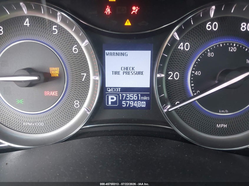 2013 INFINITI QX56 auction photo 7