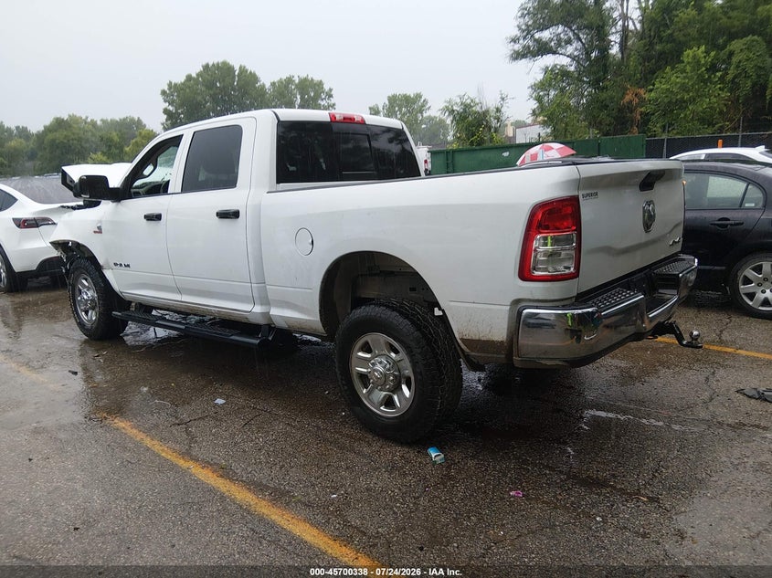 Vin: 3c6ur5cl3lg245537, lot: 46198966, ram 2500 tradesman  4x4 6'4 box 20203