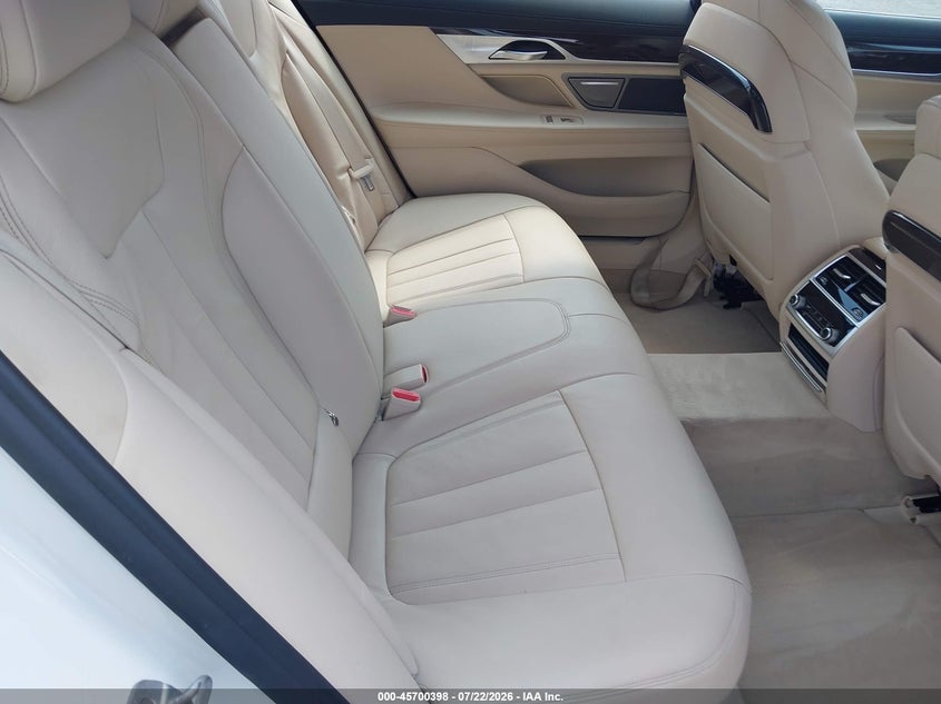 2020 BMW 740I auction photo 8