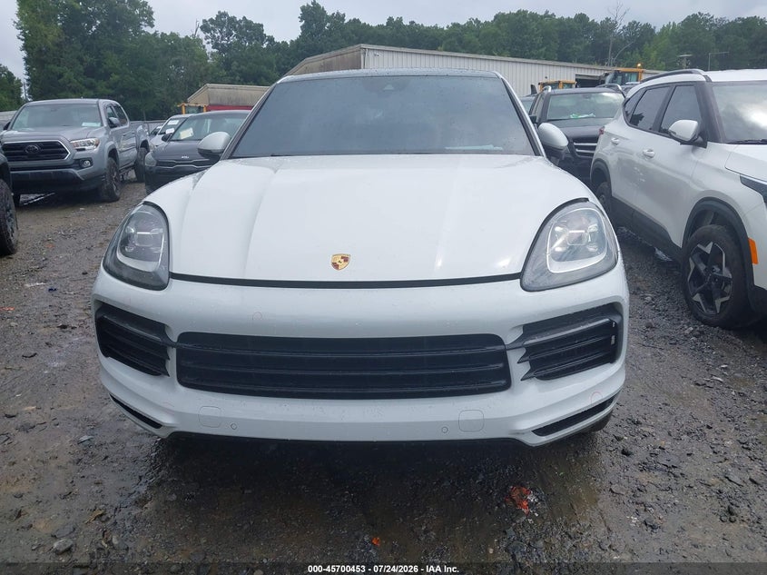 PORSCHE CAYENNE COUPE - zdjęcie 12