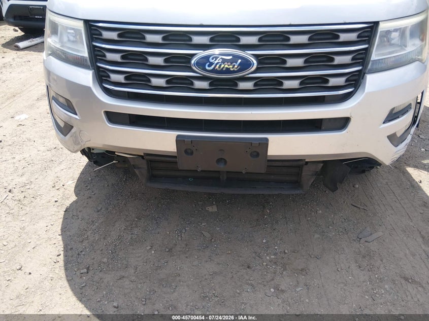 2016 FORD EXPLORER auction photo 6