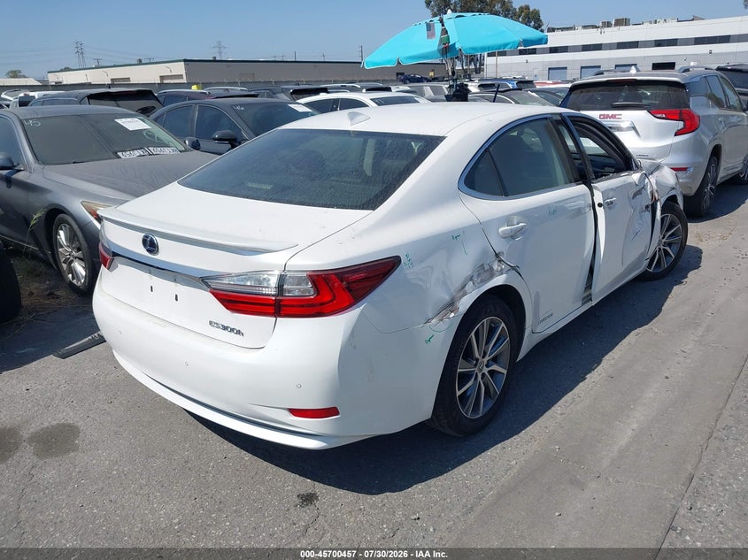 Vin: jthbw1gg3h2153647, lot: 46199085, lexus es 300h 20174