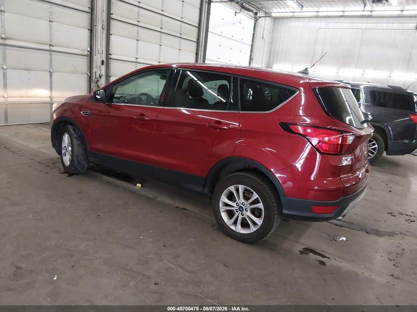 Vin: 1fmcu9gd2kuc36431, lot: 46199103, ford escape se 20193