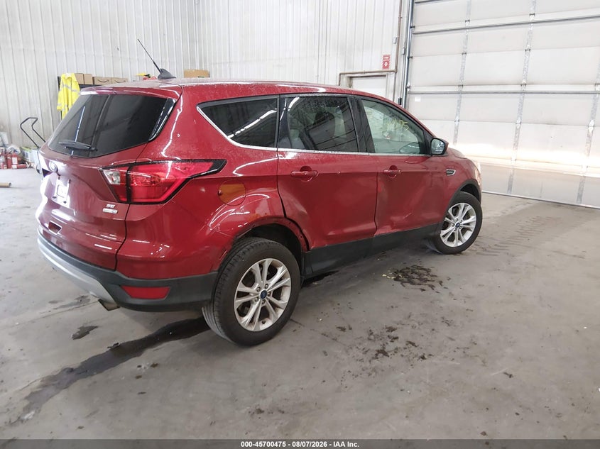 Vin: 1fmcu9gd2kuc36431, lot: 46199103, ford escape se 20194