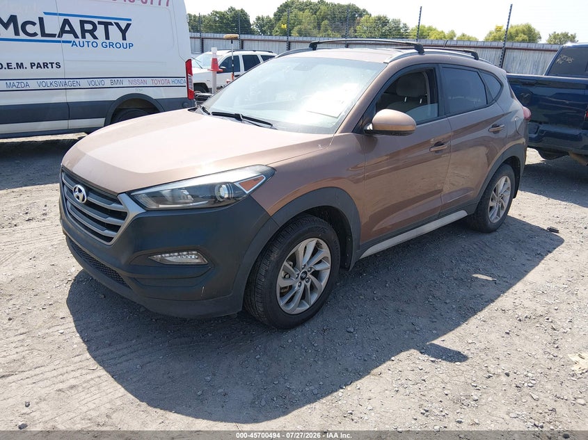 Vin: km8j33a44hu397601, lot: 46199122, hyundai tucson se 20172