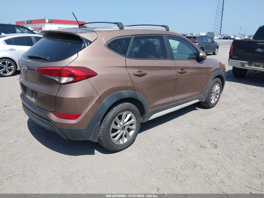 2017 HYUNDAI TUCSON auction photo 4