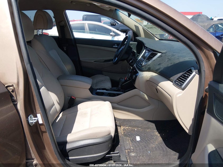 2017 HYUNDAI TUCSON auction photo 5