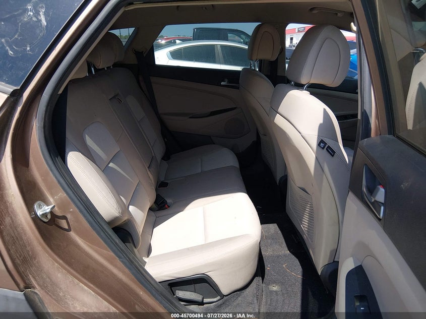 2017 HYUNDAI TUCSON auction photo 8