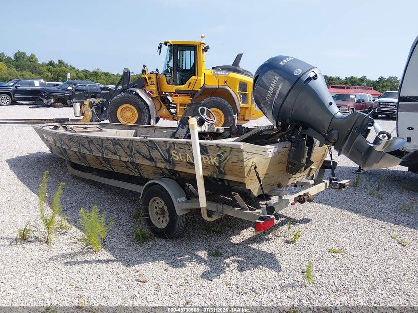 2015 SEAARK RIVER CAT auction photo 3