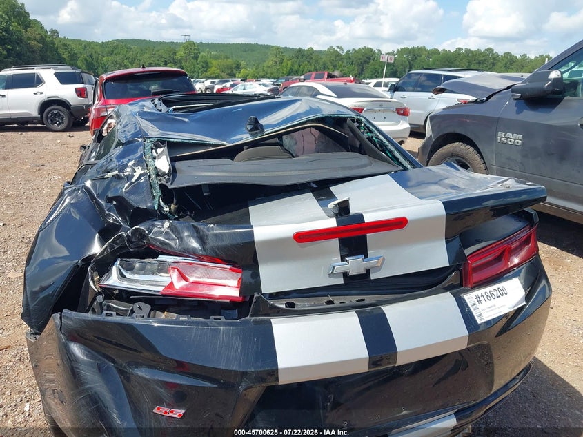 2016 CHEVROLET CAMARO auction photo 6