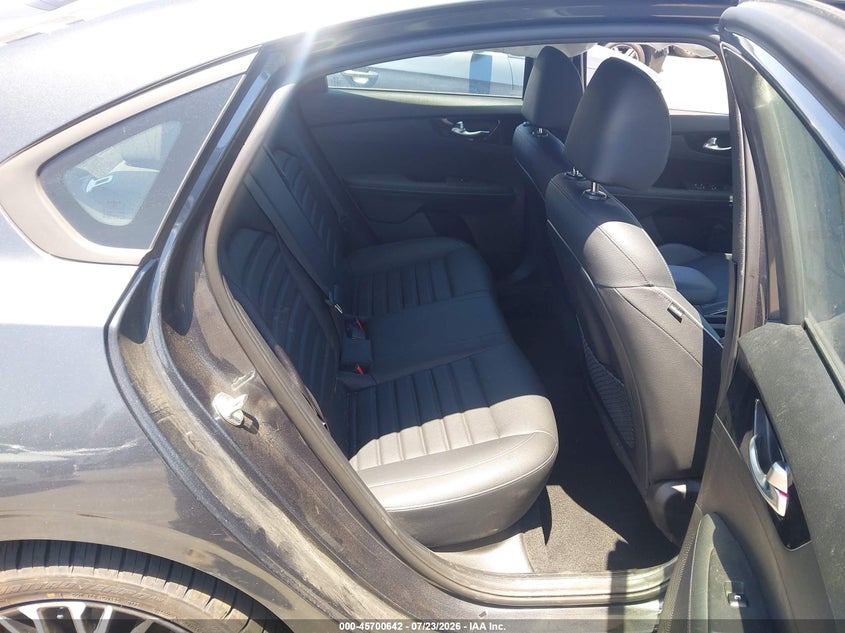 2024 KIA FORTE auction photo 8