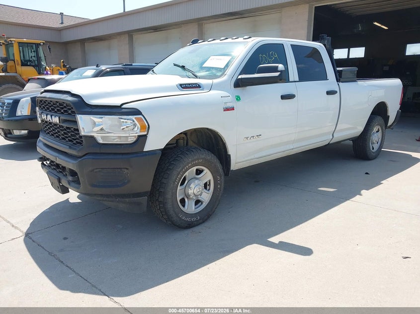 Vin: 3c6ur5hj3mg606581, lot: 46199282, ram 2500 tradesman  4x4 8' box 20212