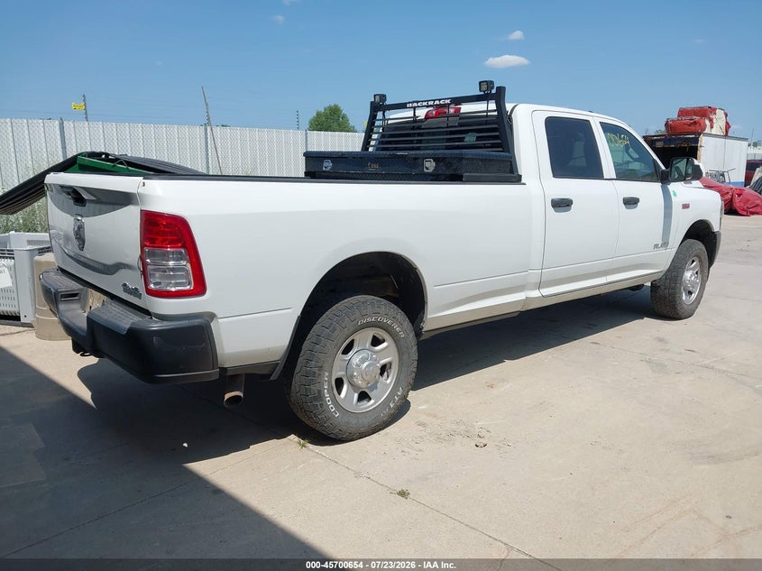 Vin: 3c6ur5hj3mg606581, lot: 46199282, ram 2500 tradesman  4x4 8' box 20214