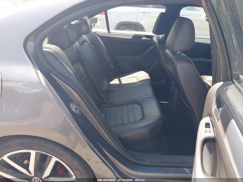 2013 VOLKSWAGEN JETTA auction photo 8