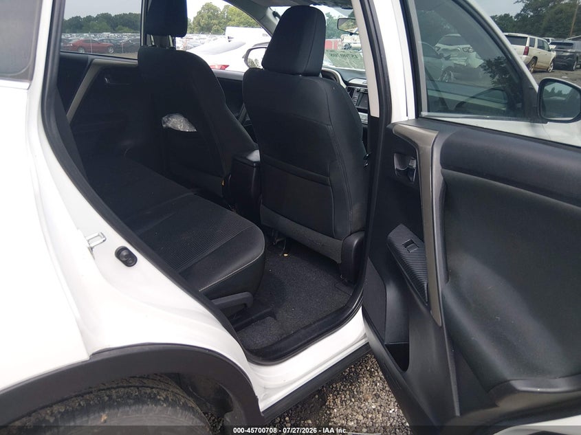 2014 TOYOTA RAV4 auction photo 8