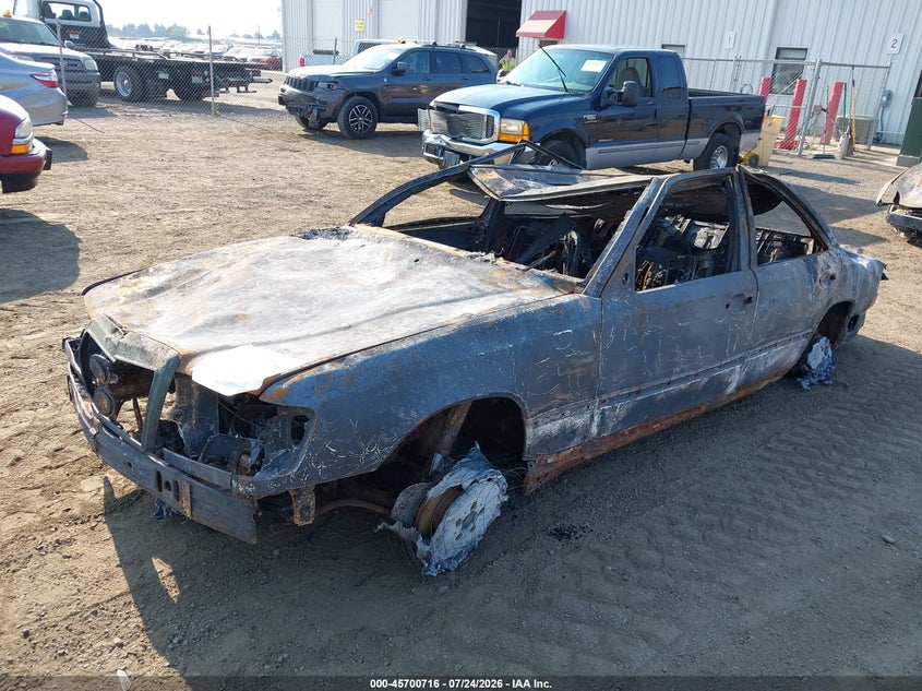 1992 MERCEDES-BENZ 300 auction photo 2