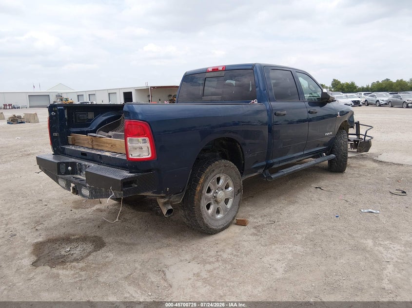 Vin: 3c6ur5cl5ng324274, lot: 46199353, ram 2500 tradesman  4x4 6'4 box 20224