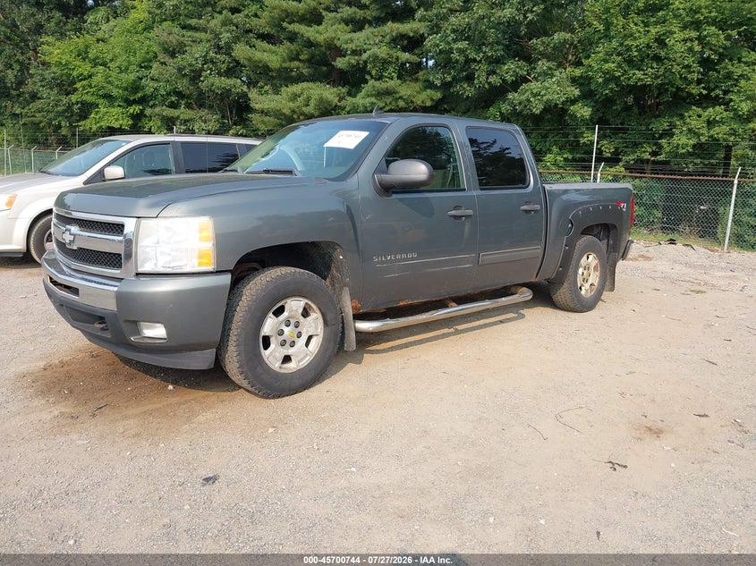 2011 CHEVROLET SILVERADO 1500 auction photo 2