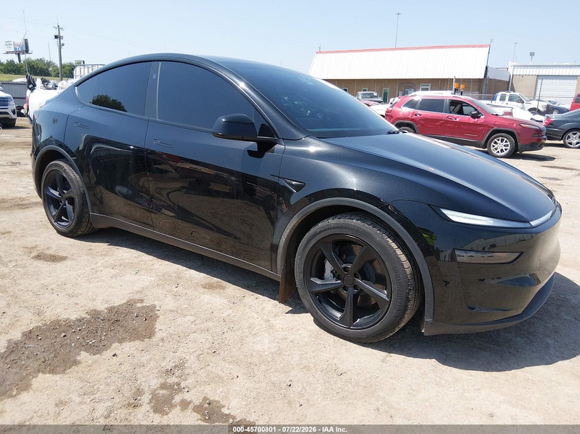 2026 Tesla Model Y All-Wheel Drive/Long Range Launch Series/Premium All-Wheel Drive, Прісна вода, IAAI, VIN 7SAYGDEE6TF377001