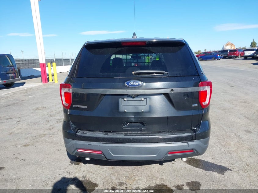 FORD POLICE INTERCEPTOR UTILITY 2018 VIN 1FM5K8ARXJGC49566