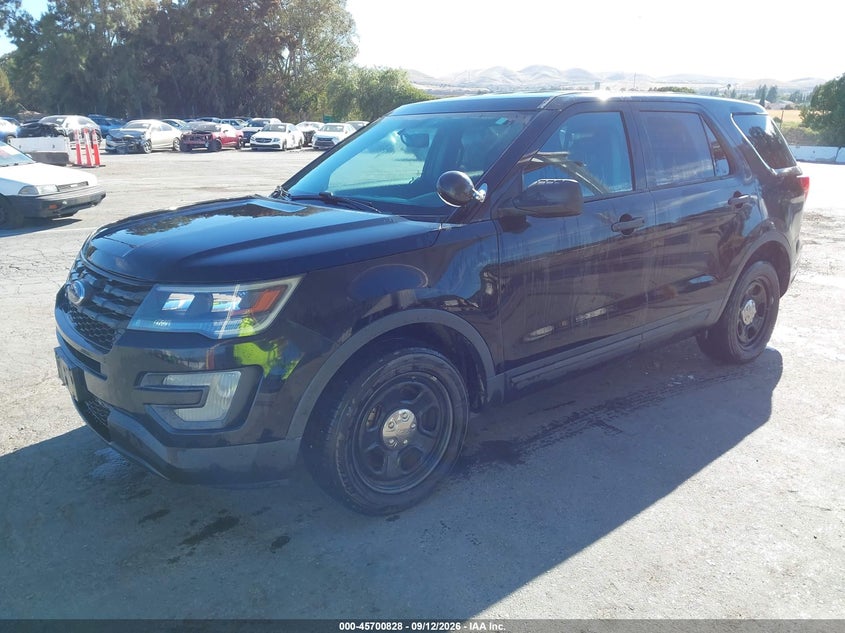 FORD POLICE INTERCEPTOR UTILITY 2018 VIN 1FM5K8ARXJGC49566