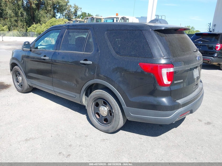 2018 FORD POLICE INTERCEPTOR UTILITY auction photo 3
