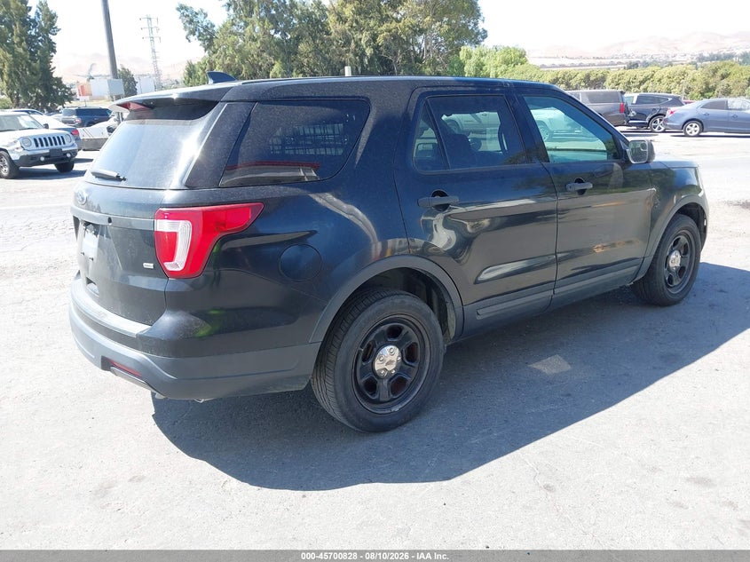 2018 FORD POLICE INTERCEPTOR UTILITY auction photo 4