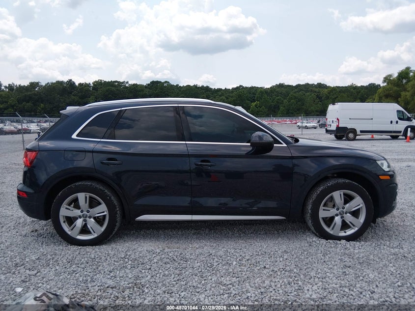 AUDI Q5 - zdjęcie 13