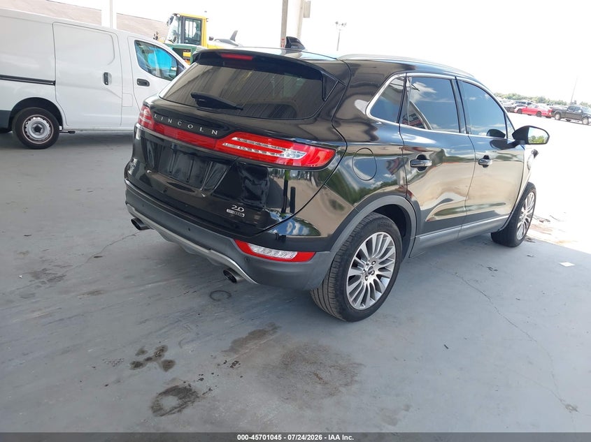 Vin: 5lmcj1a93fuj06076, lot: 46199673, lincoln mkc 20154