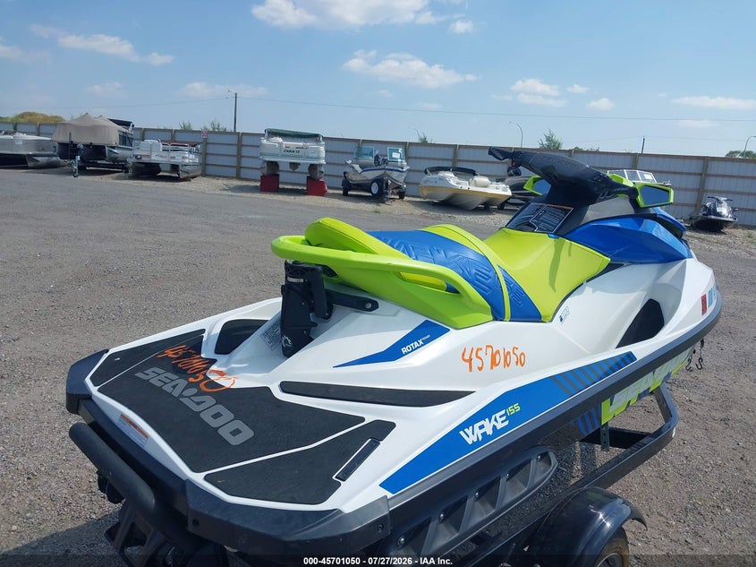 2017 SEADOO WAKE 155 auction photo 4