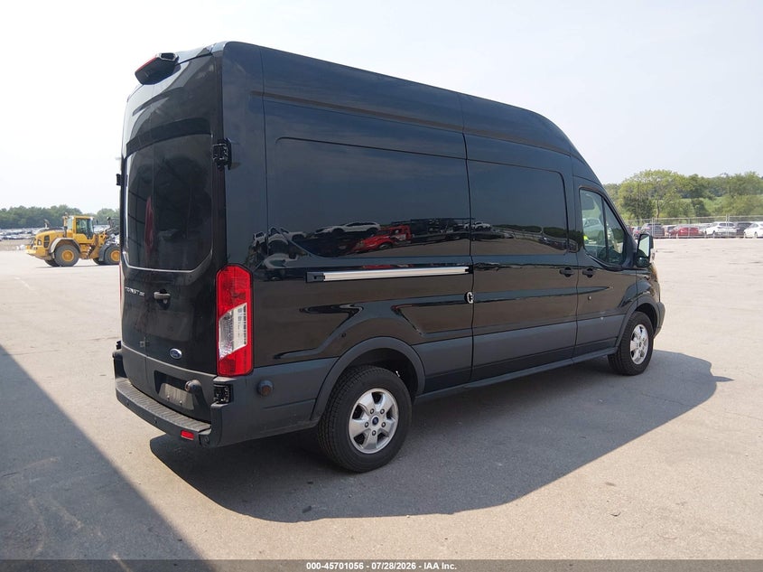 2018 FORD TRANSIT-250 auction photo 4
