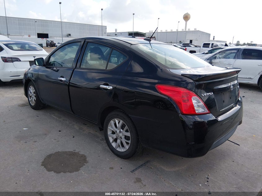 Vin: 3n1cn7ap5jl817880, lot: 46199760, nissan versa 1.6 sv 20183