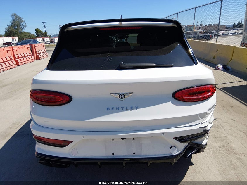 BENTLEY BENTAYGA 2023 VIN SJAAT2ZV2PC022081