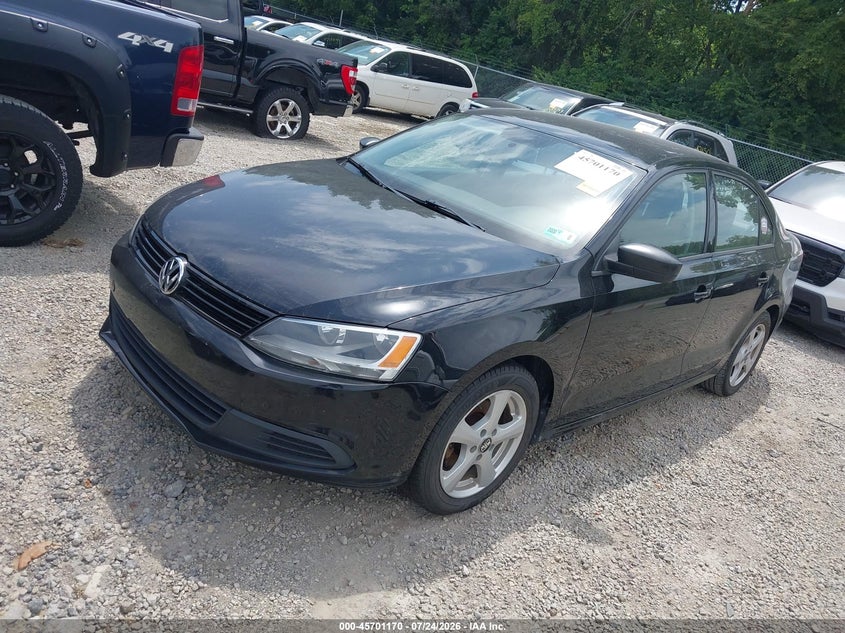 2014 VOLKSWAGEN JETTA auction photo 2