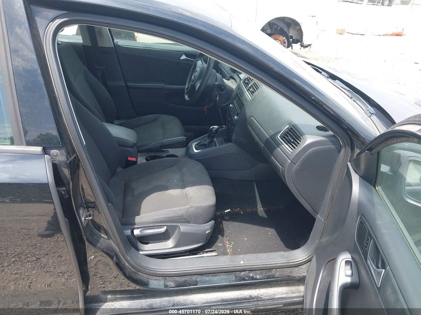 2014 VOLKSWAGEN JETTA auction photo 5