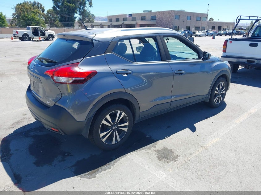 2019 NISSAN KICKS auction photo 4