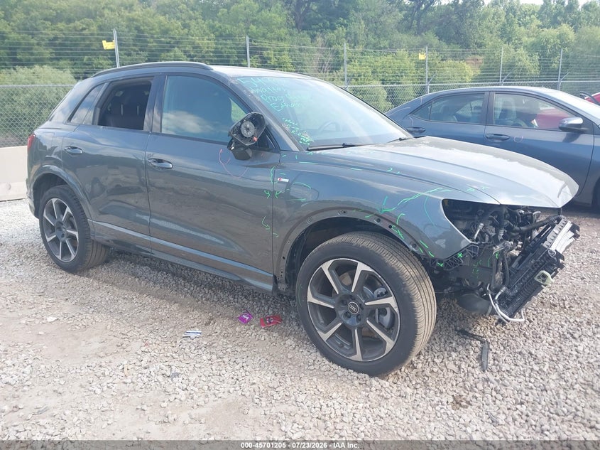 Vin: wa1eecf33s1057441, lot: 46199833, audi q3 premium 45 tfsi s line quattro tiptronic 2025 img_1