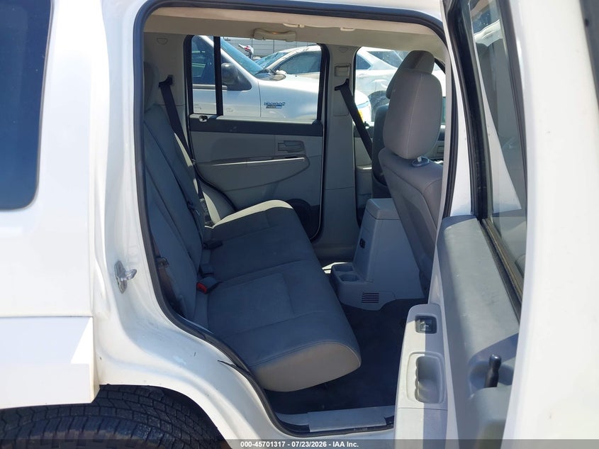 2008 JEEP LIBERTY auction photo 8