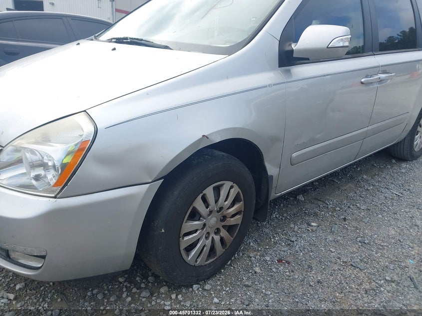 2014 KIA SEDONA auction photo 6