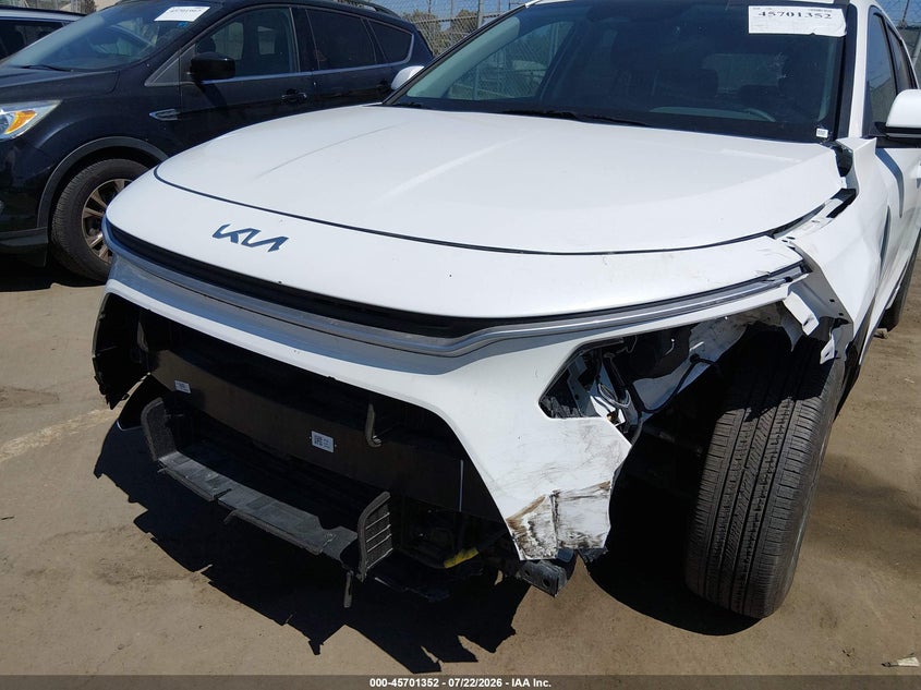 2026 KIA NIRO auction photo 6