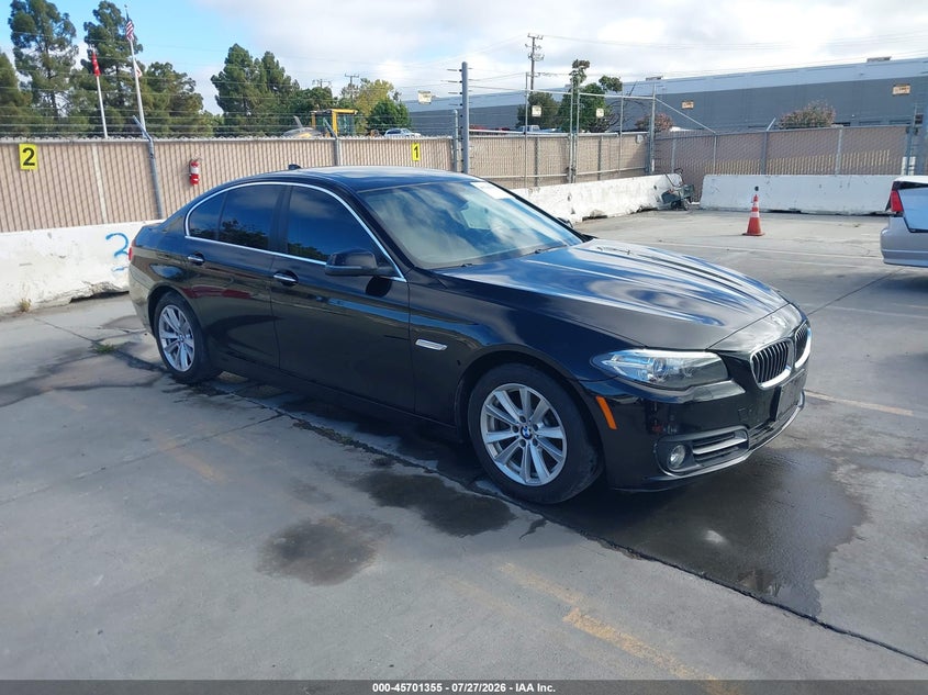 Vin: wba5a5c59gg352256, lot: 46199983, bmw 528i 2016 img_1