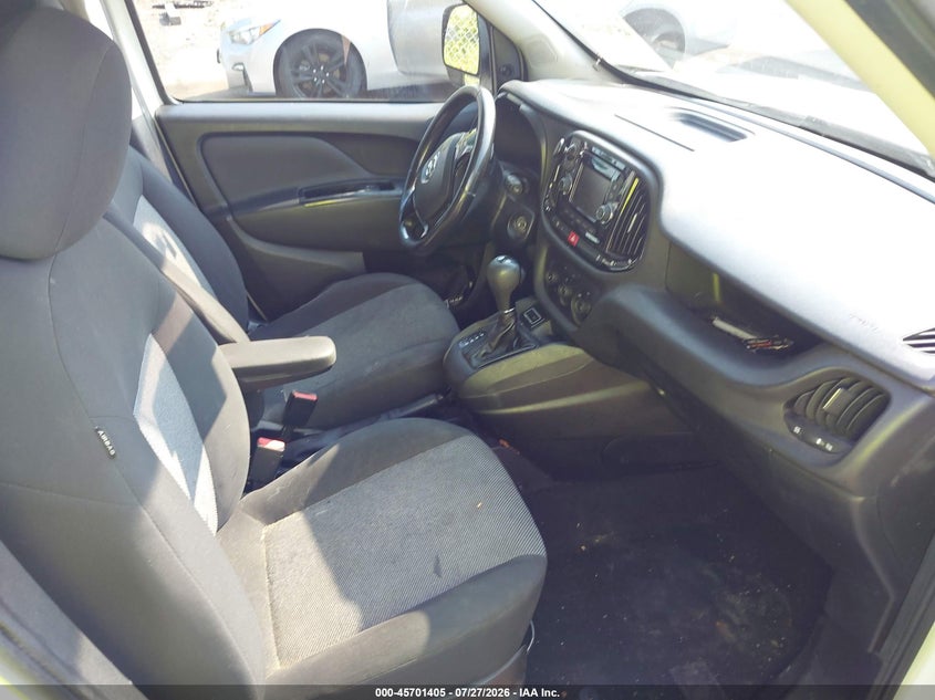 2017 RAM PROMASTER CITY auction photo 5